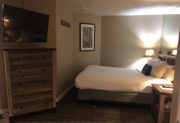 Postmarc Hotel and Spa Suites image 16