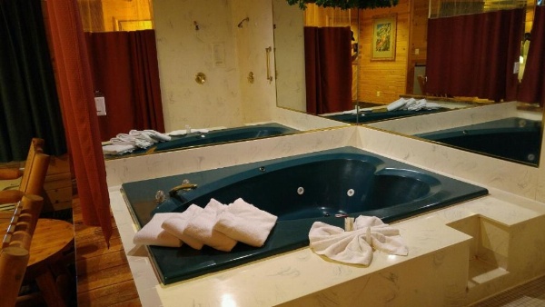 Postmarc Hotel and Spa Suites image 23