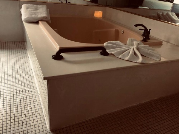 Postmarc Hotel and Spa Suites image 25